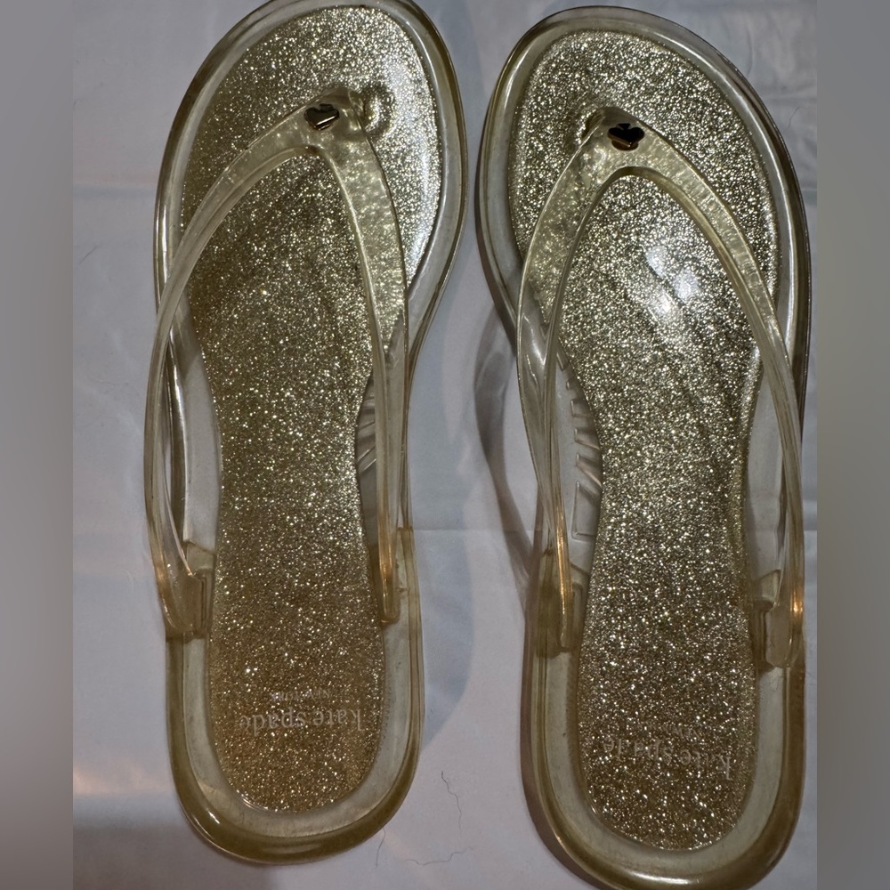 Kate Spade worn once size 6 gold glitter flip flops
